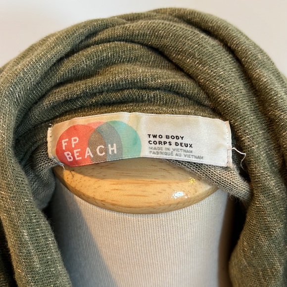 Green Free People Cocoon Cowl Pullover Size M/L - Picture 5 of 7